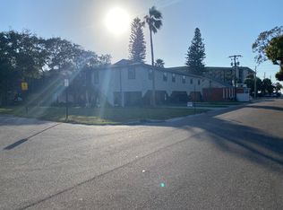 2608 1st St, Indian Rocks Beach, FL 33785