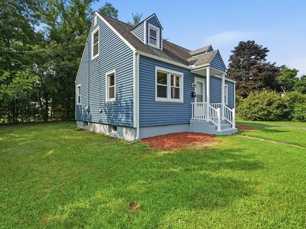 15 Pear St, Springfield, MA 01109