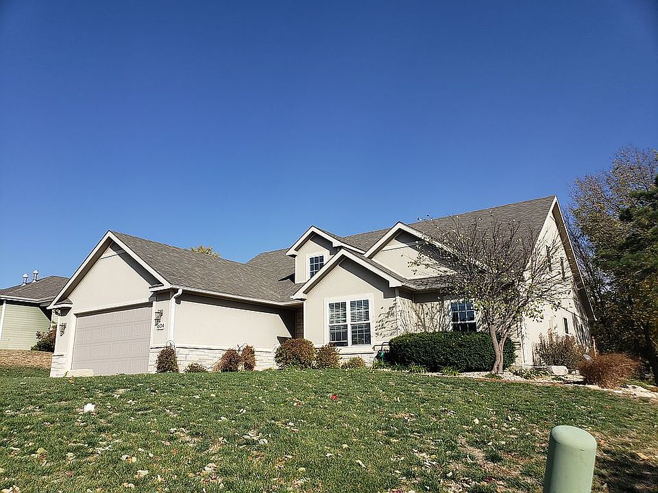 1st image of 1604 Fishermans Ln