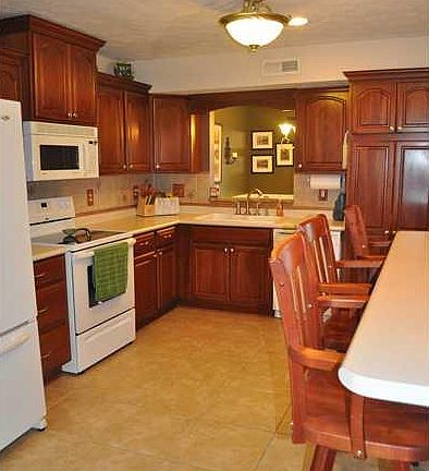 3rd image of 9202 N Champton Dr