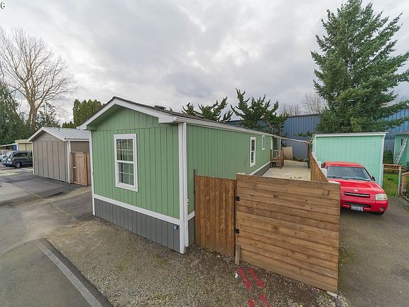 2nd image of 5900 NE 131st Ave