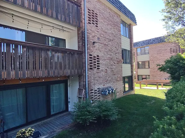 2140 Pauline Blvd APT 205, Ann Arbor, MI 48103