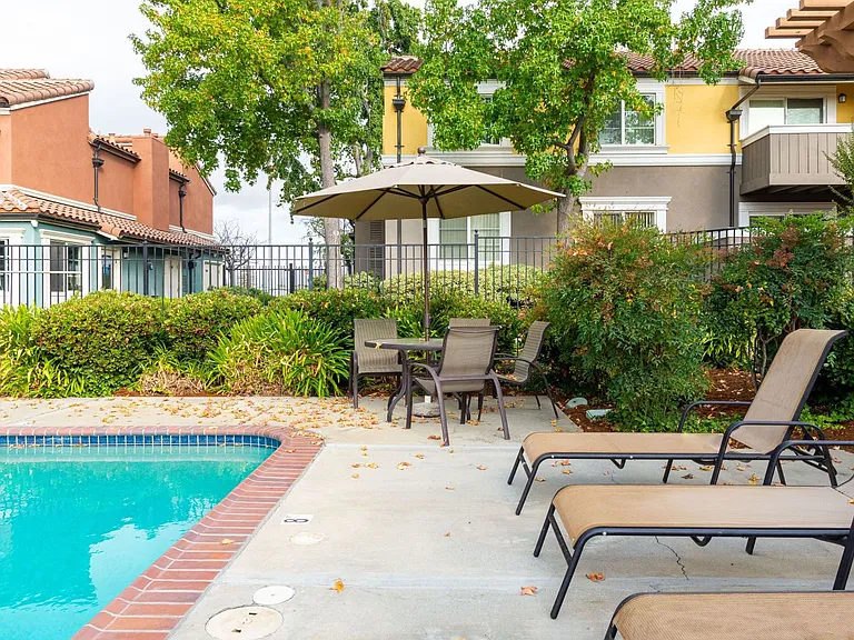 Peppertree Apartments — Photo 46