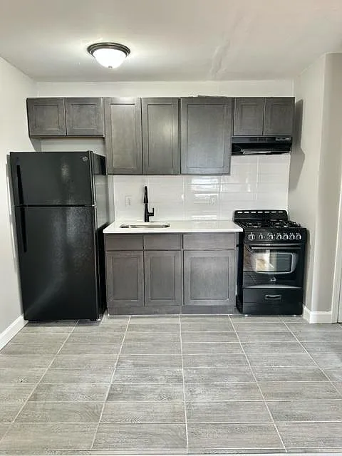 541 Walnut St APT C4 photo 1