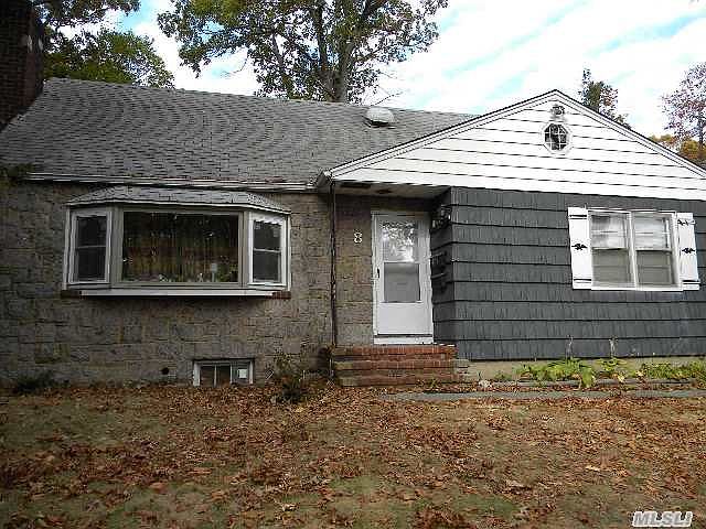 1st image of 8 Midwood Pl