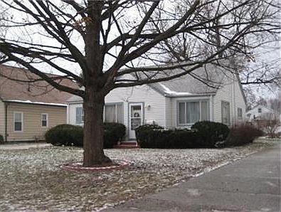 3rd image of 407 Pleasantview Dr