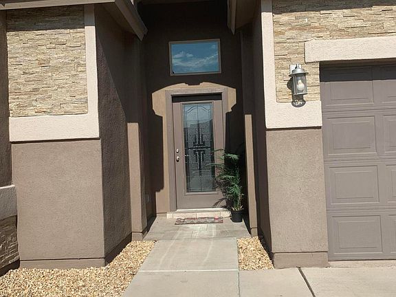 3rd image of 320 Canyon Vista Dr