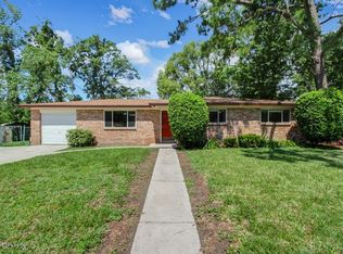 1426 Sharonwood Ln, Jacksonville, FL 32221