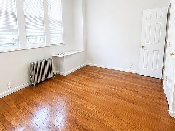 3rd image of 23-12 Broadway #1F