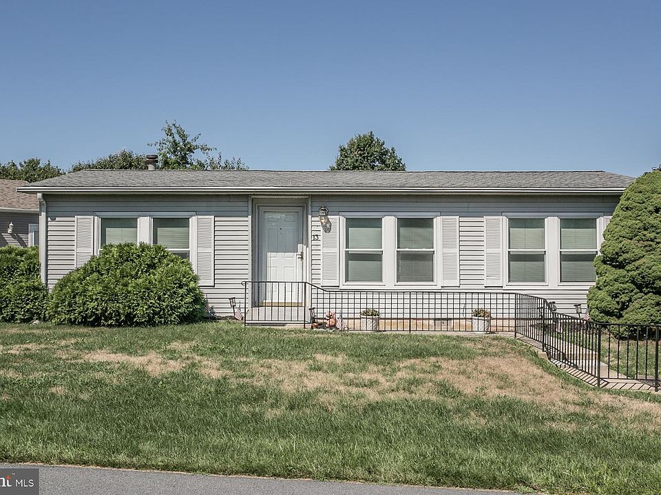 13 Bentwood Cir, Harleysville, PA 19438 MLS PAMC2082718 Zillow