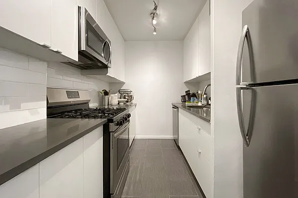 Rented by Compass | media 4