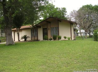 12618 Northledge Dr, Live Oak, TX 78233