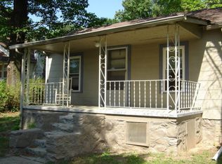 181 Marion St, Marion, NC 28752