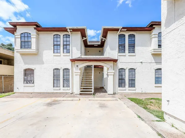 104 Belaire Dr #102, Laredo, TX 78041