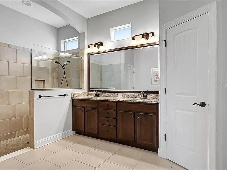 6010 Village Center Dr — Photo 15