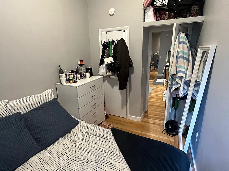 449 W 51st St #2R — Photo 12