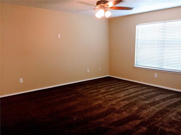 4th image of 5108 French Wood Dr