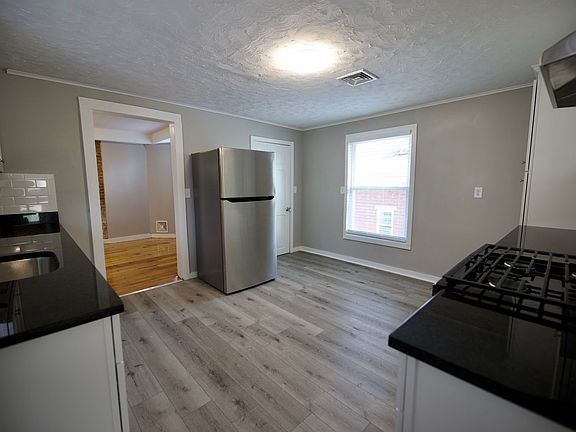 2nd image of 46-46 Green St #48