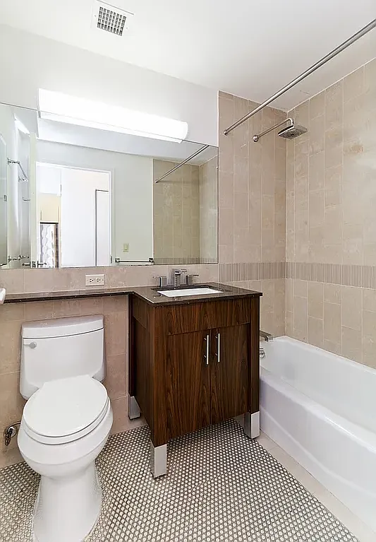 30 West 18th Street — Photo 4