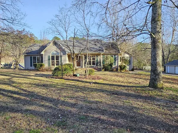 9206 Barker Rd, Athens, AL 35614