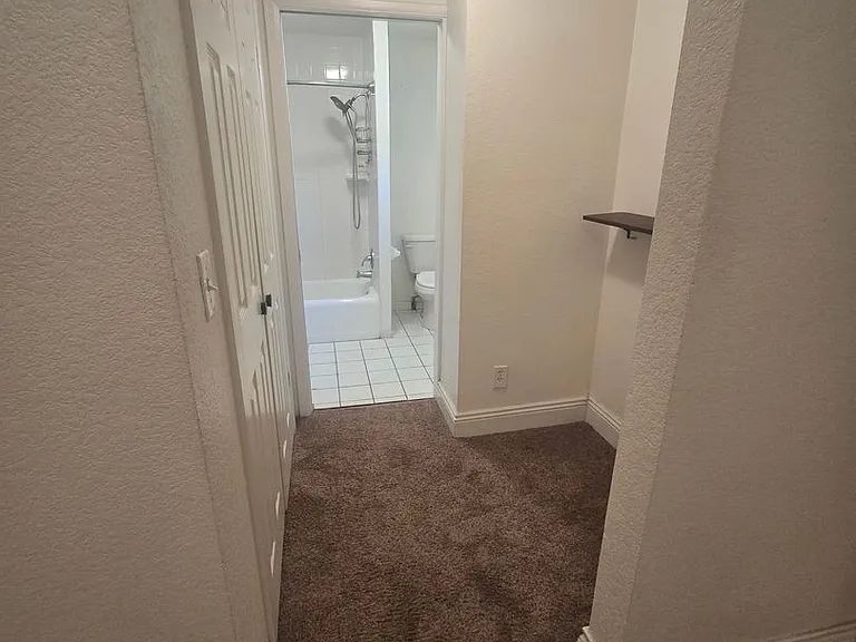 1025 Alta St — Photo 33