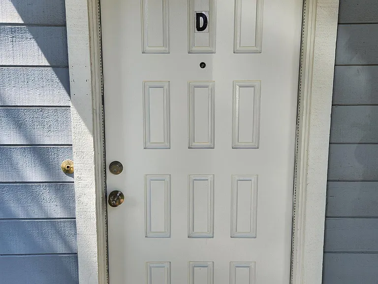 2184 Miner St #D — Photo 3
