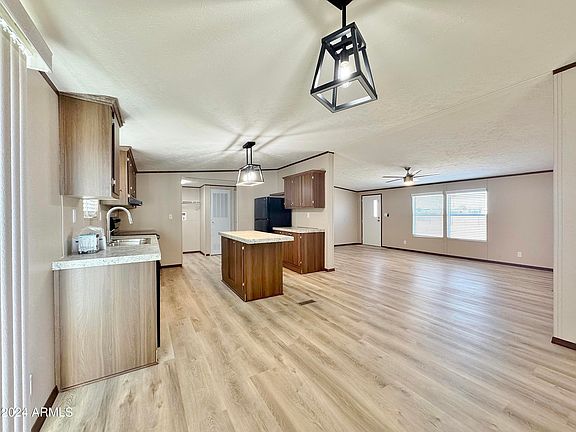 5th image of 13567 W Thomas Street