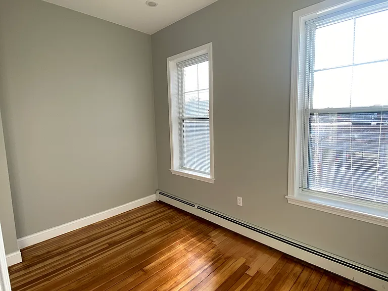 385 Cambridge St #2 — Photo 3