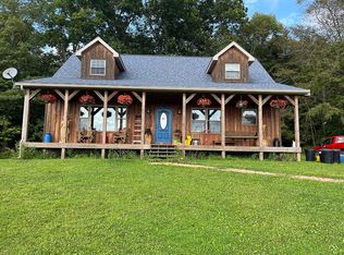 11581 Trask Rd, Waterford, PA 16441