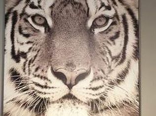 718 Mill St, Windsor, ON N9C2S2