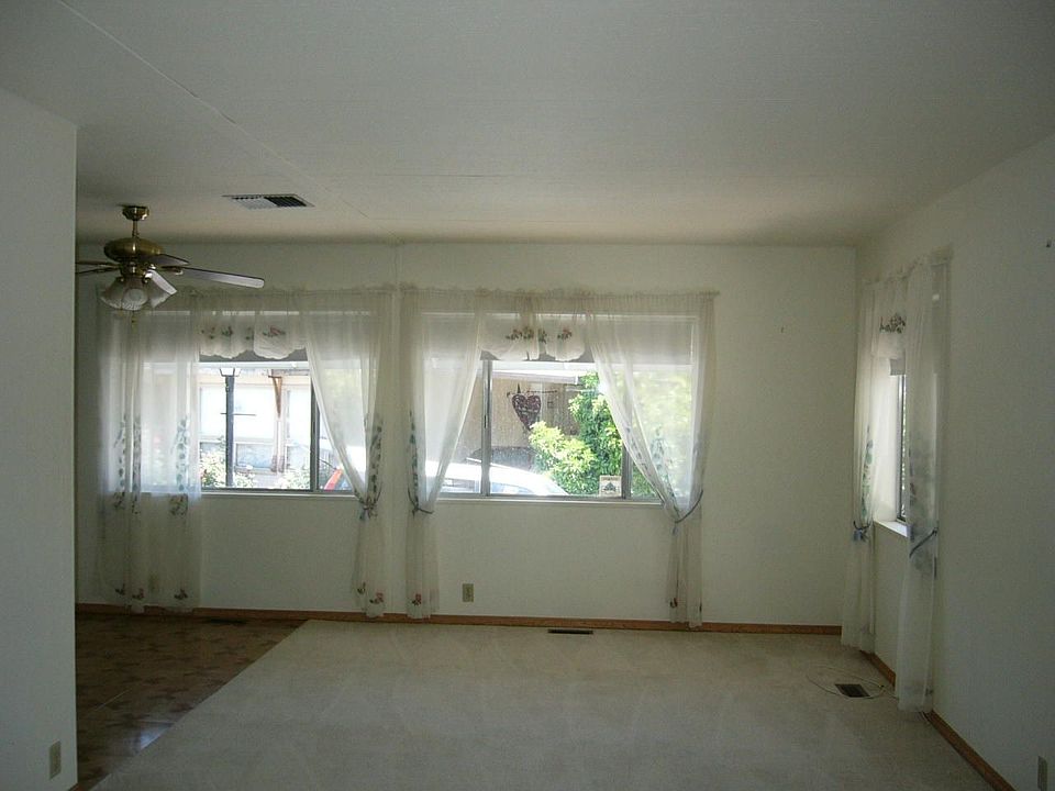 2nd image of 3909 Reche Rd Space 81