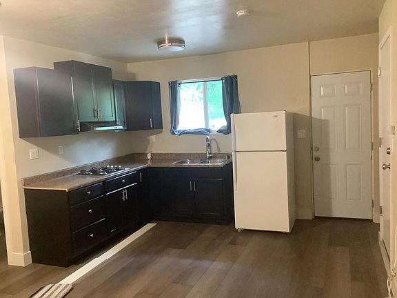 5th image of 805 Floyd Ave