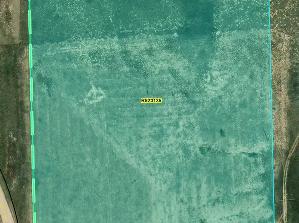 5400 County Road ll.5, Idalia, CO 80735