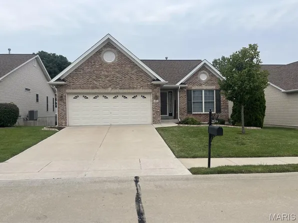 217 Crystal Ridge Dr, O'Fallon, MO 63366