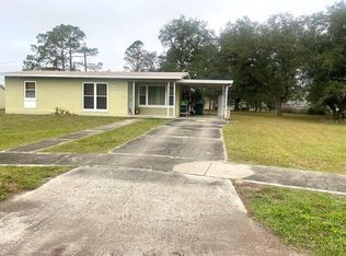 806 Lily Ct, Deltona, FL 32725
