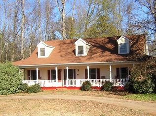 142 Mud Bridge Rd, Fayetteville, GA 30215