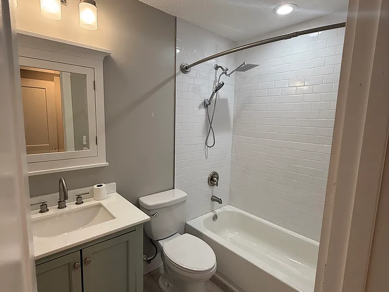 Full bath