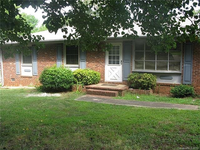 1st image of 2037 Montclair Dr