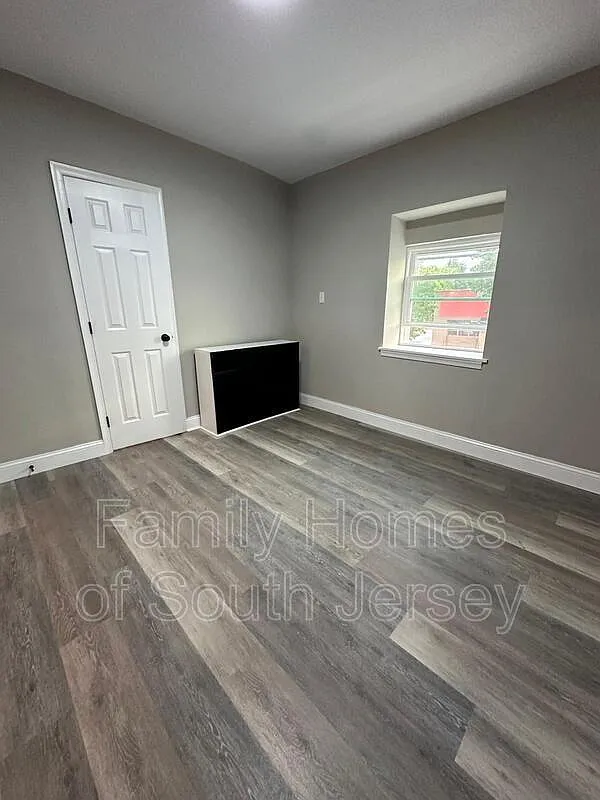 1 bed, 1.0 bath, 850 sqft, $1,250 — Photo 4