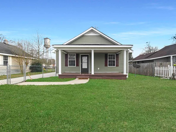 803 15th Ave N, Clanton, AL 35045