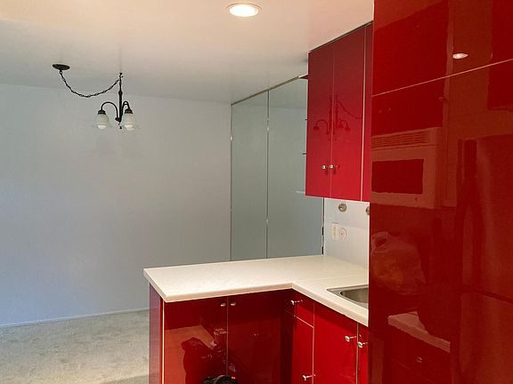 2nd image of 1750 Halford Ave APT 204
