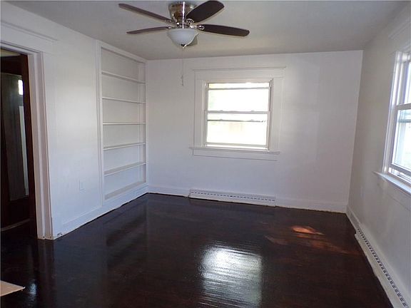 3rd image of 10028 Sampson Ave