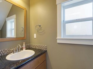 11394 SW 96th Ave, Tigard, OR 97223