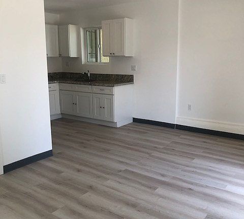 2nd image of 8307 Bardwell Ave