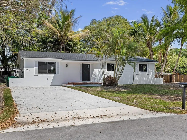 14171 SW 37th Ct — Photo 32