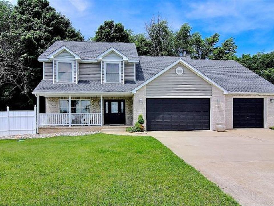 1st image of 945 Sweet Cicely Dr