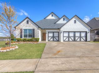 2115 E 132nd St S, Bixby, OK 74008