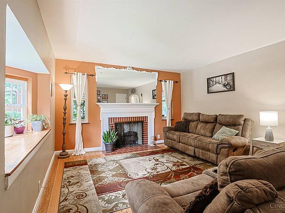 4th image of 5042 Collinwood Pl