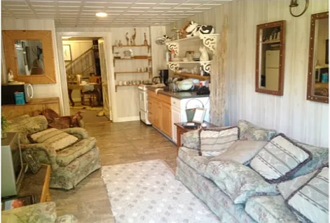 30 Hillenglade Dr Photo 1
