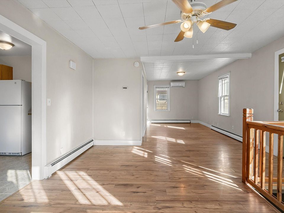 1st image of 602 E Porter St
